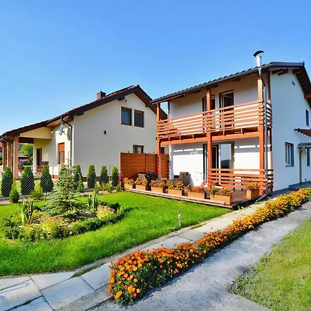 House With Garden, View, Dabrowica Сasa de vacaciones Dabrowica (Szczecinek)