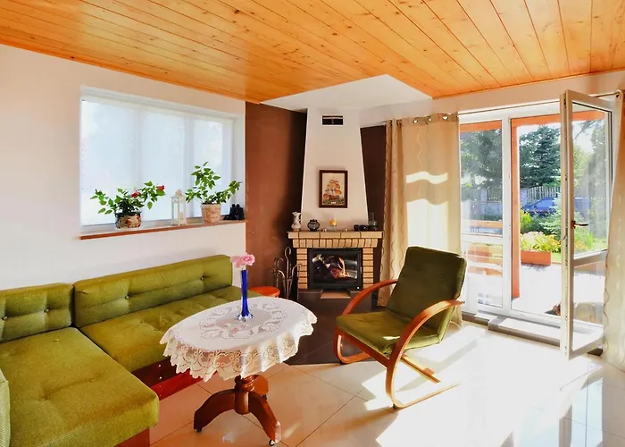 Lakeside Home, Private Garden Сasa de vacaciones Dabrowica (Szczecinek)